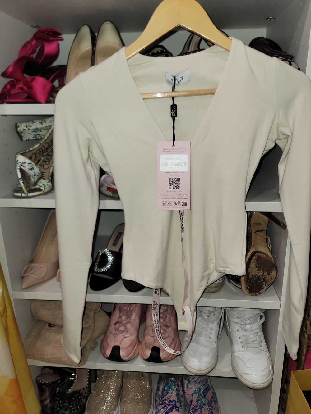 Oh Polly Cream Long-Sleeve V-Neck Bodysuit